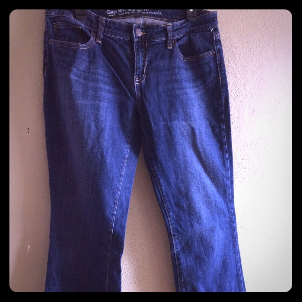 GAP SEXY BOOT CUT JEANS